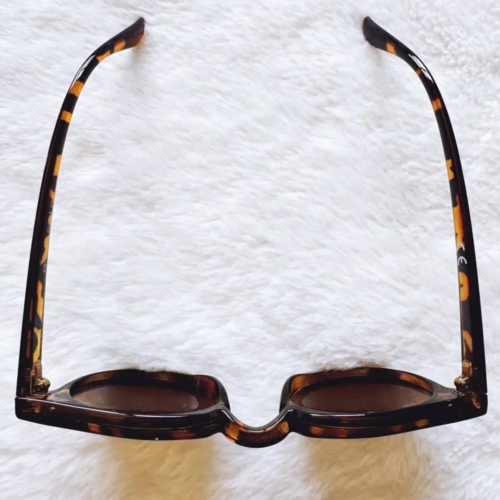 Pablo Tortoise Brown Round Sunglasses